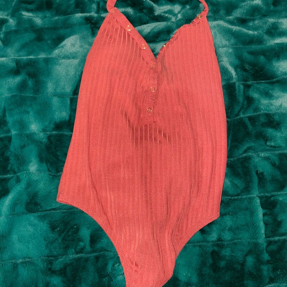 woman’s bathing suit